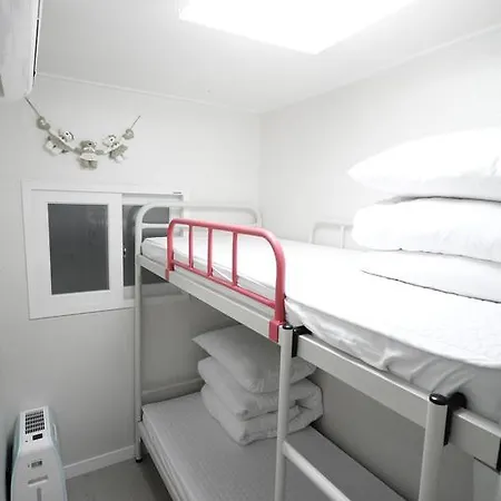 Lombard House Hostel Seoul Exterior photo